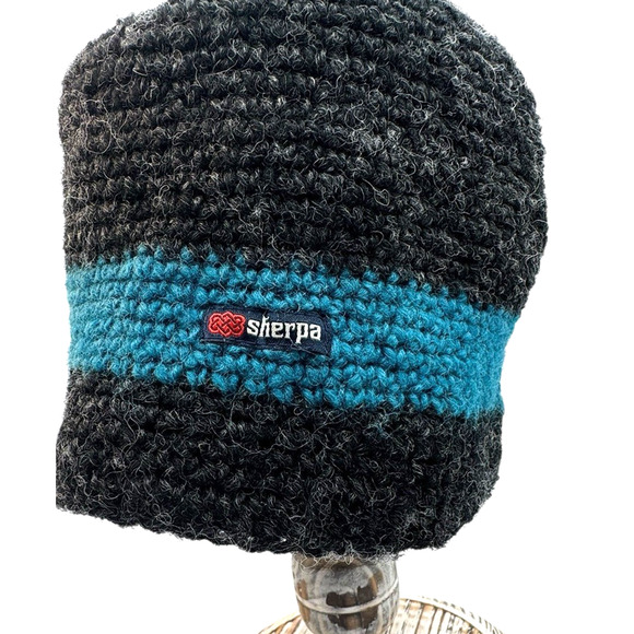 Sherpa Adventure Gear Wool Beanie Hat Gray Striped Handmade Nepal Fleece Lined - Picture 2 of 8
